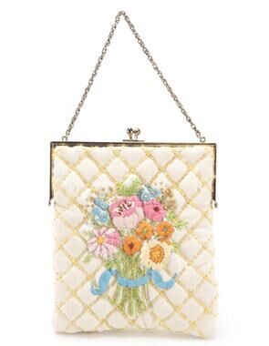 Handmade Vintage Embroidered Handbag Cream with Floral Design 60's 70's Kisslock